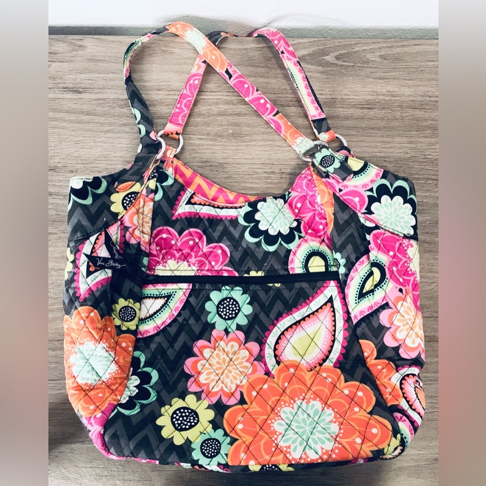 Vera Bradley Bag Ziggy Zinnia Floral Chevron Crescent Bag Tote